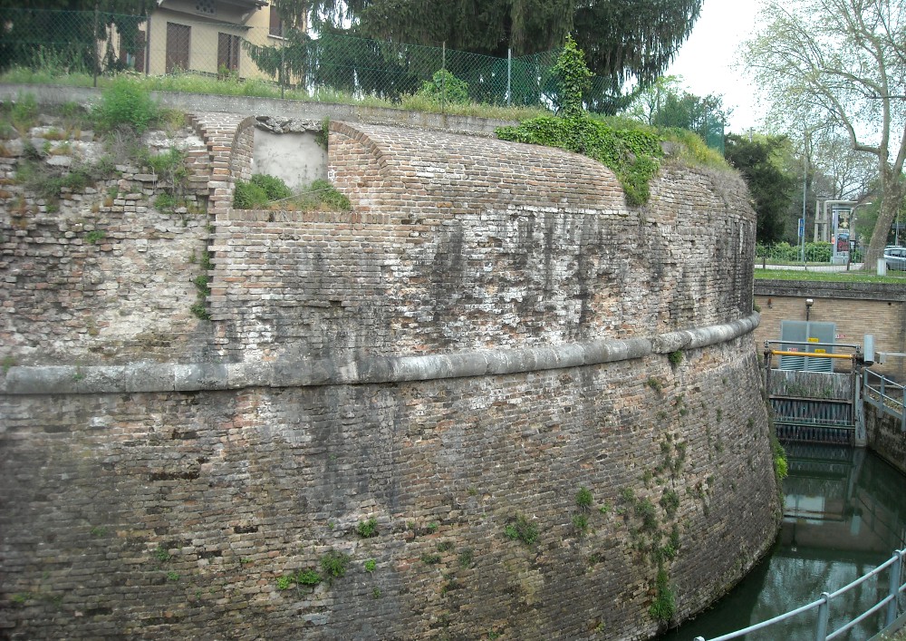 Bastione della Saracinesca 